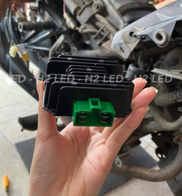 Sạc HCE giắc xanh